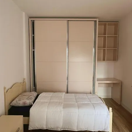 Up In Appartement Tirana